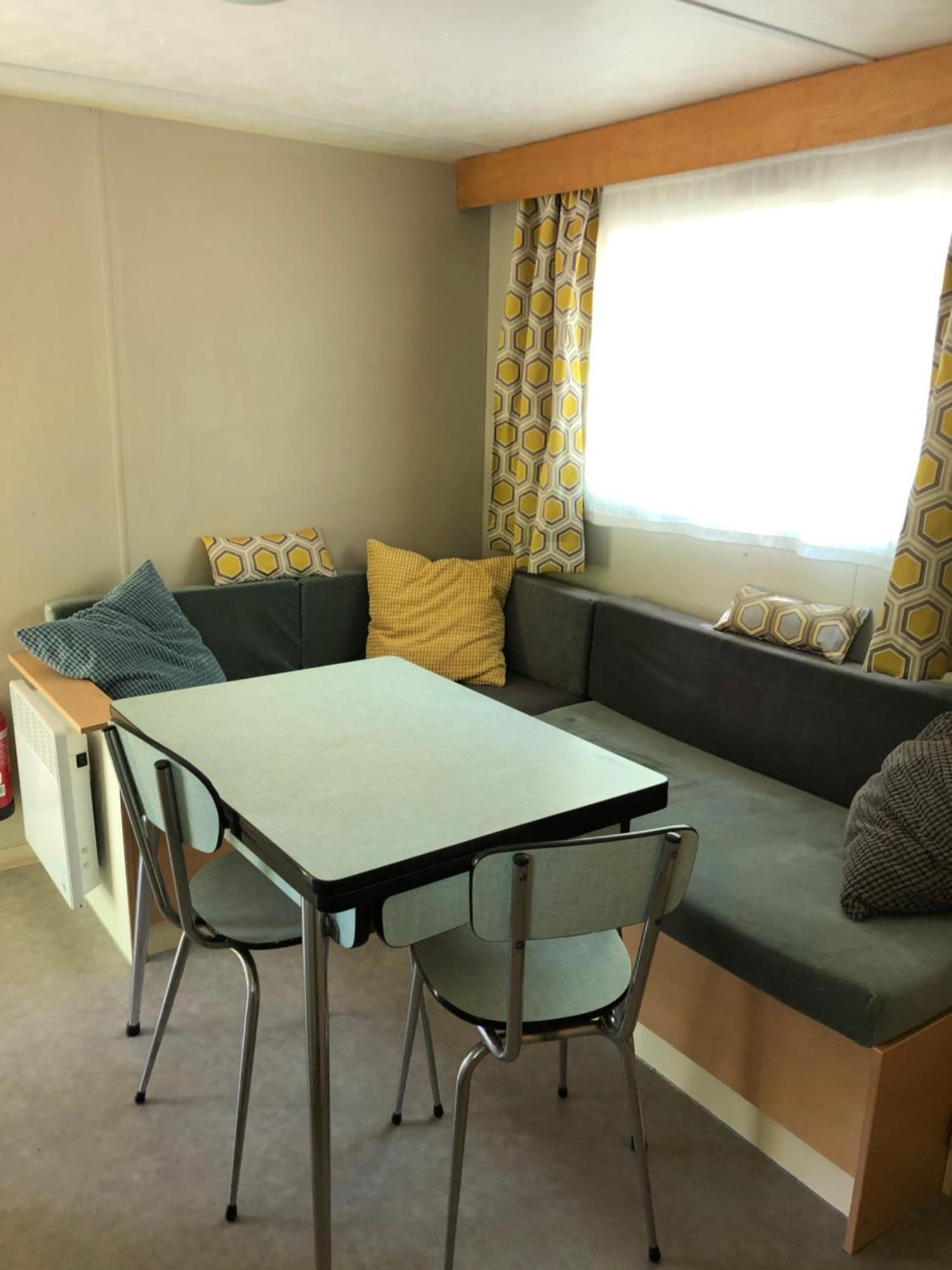 Camping La Châtaigneraie Gravieres Esterno foto