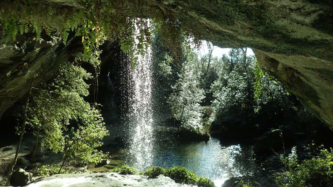 Camping La Châtaigneraie Gravieres Esterno foto